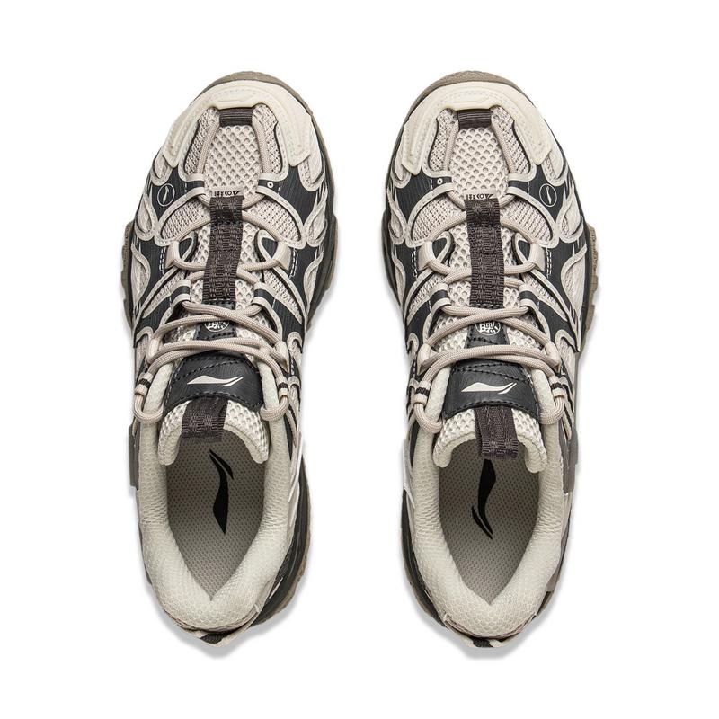 New LiNing CF Tracing, Xingye Anti Slip Wear Resistant Low Top Hiking Shoes Women's Beige Black AGLU074-6