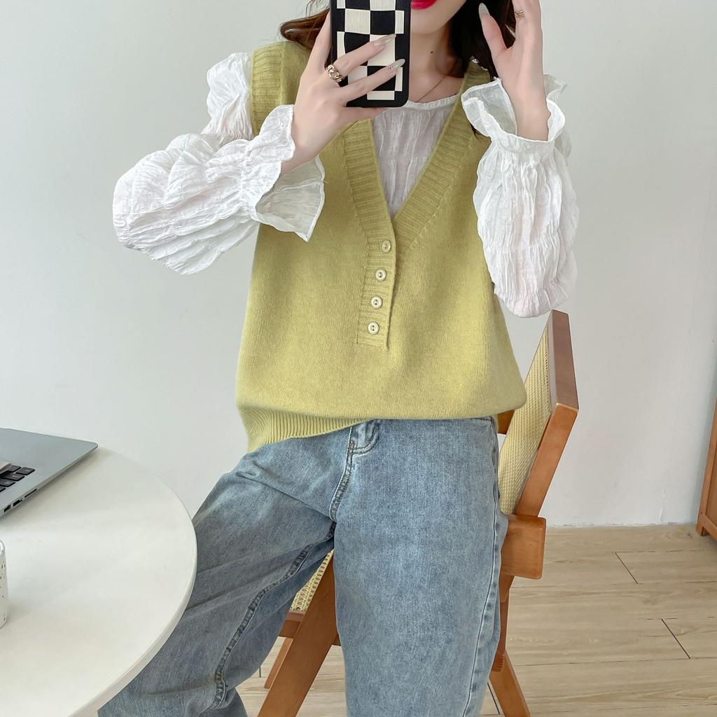 Knitted Vest for Women, New Korean Version, Loose and Stylish Layering Outfit, Sleeveless Sweater, Vest Outfit