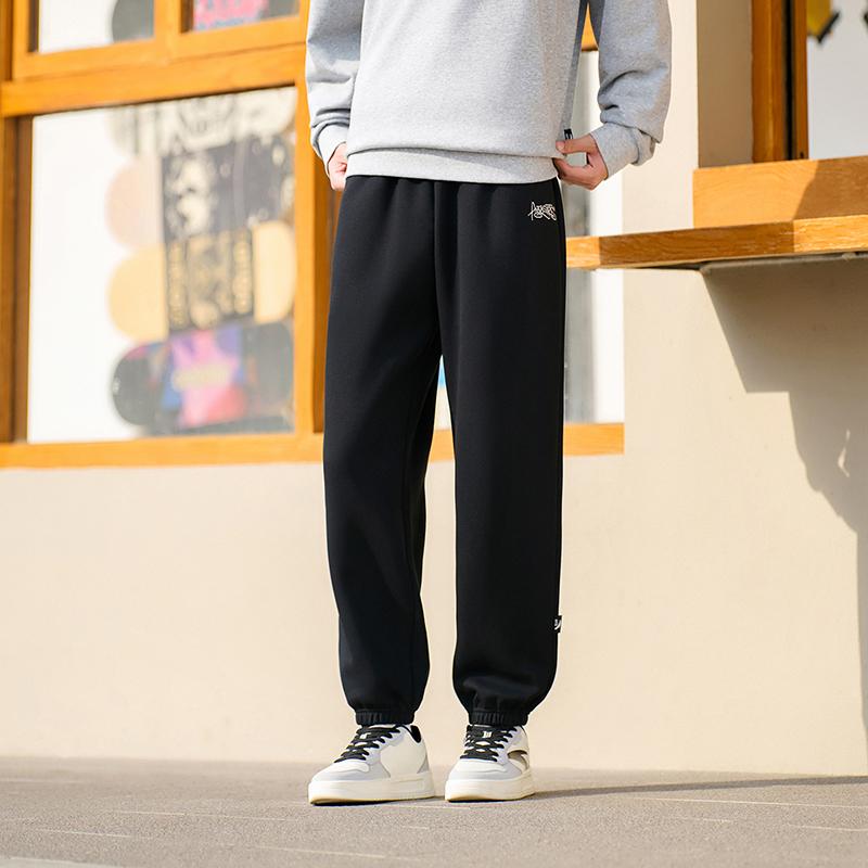 Anta Comfortable Breathable Loose Fit Cuffed Knitted Sports Pants Men bottoms Basic-Black 952638301-3