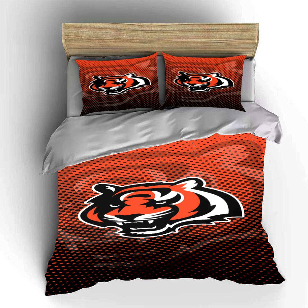 Fierce Tiger Graphic on Orange Background Print Bedding Set Duvet Cover Pillowcases (1* Duvet Cover 2* Pillowcases Do Not Include Comforter)