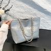 2025 Summer New Simple Handbag Fashion Korean Version Women's Shoulder Bag Casual Fashion Large Capacity Tote Bag