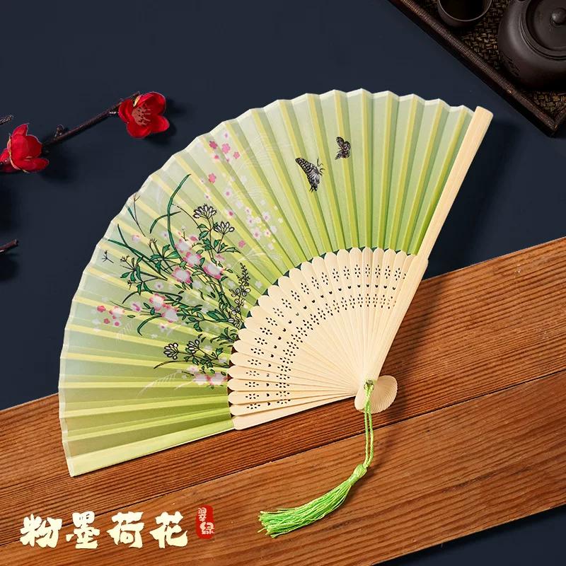 Traditional Chinese Style Folding Fan, Chinese-Style Dance Fan for Women, Small and Portable, with Sturdy and Durable Bamboo Bones
