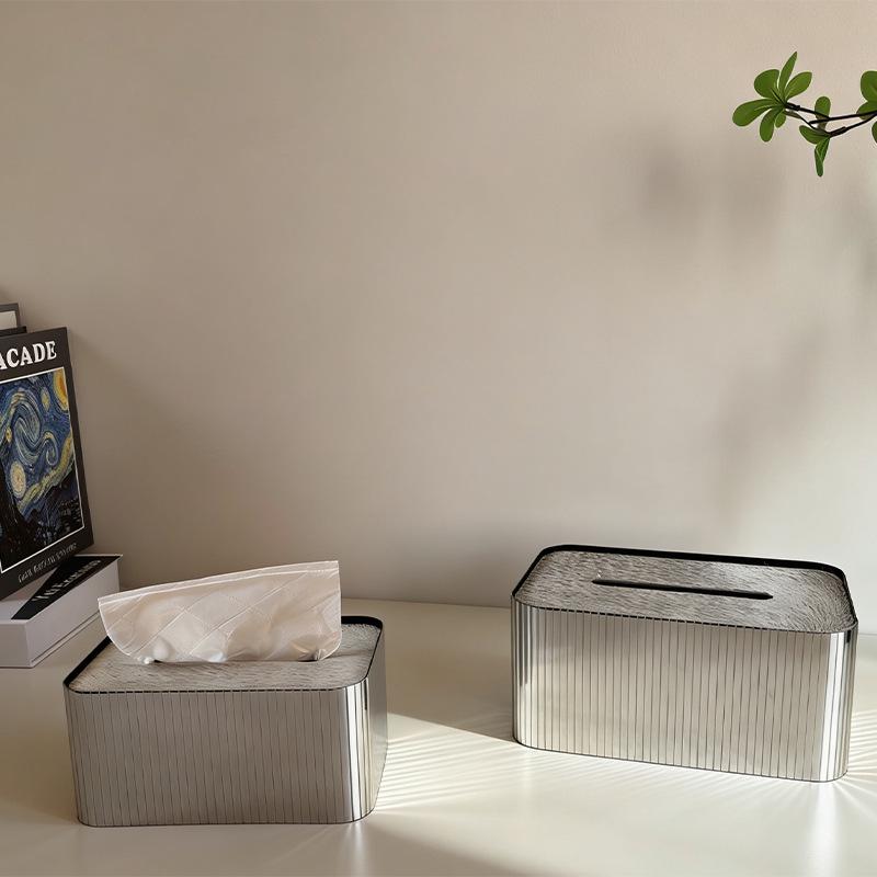 Modern Luxury Stainless Steel & Horsehair Tissue Box - Elegant Pull-Type Design for Living Room or Coffee Table Decor.