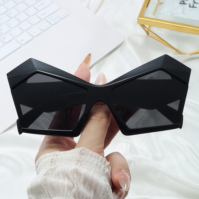 New Vintage Cat Eye Sunglasses Women Men Square Sun Glasses Big Eyewear  for Male Female Special Shaped Glasses
