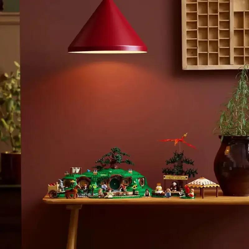 The Rings: The Shire Modular Castle 2017pcs 10354 Building Blocks Model Home decoration Model Set for Kids gifts