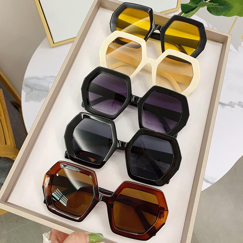 Women's Fashion Trend Large Frame Irregular Sunglasses - UV Protection, Street Style