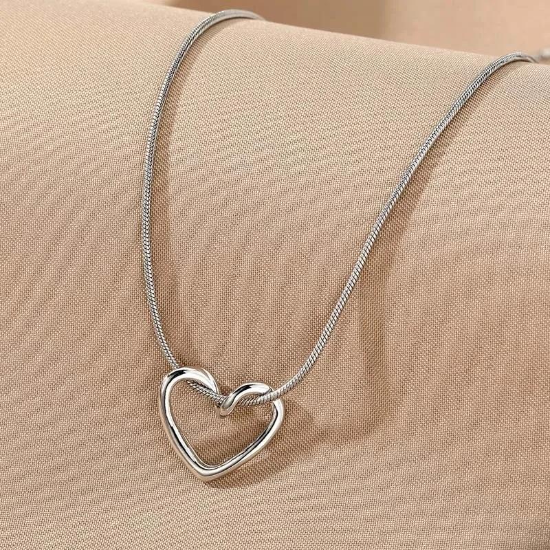 New Korean Fashion Butterfly Moon Necklace Women's Stainless Steel Cute Collar Chain High End Elegant Jewelry Girls Gift