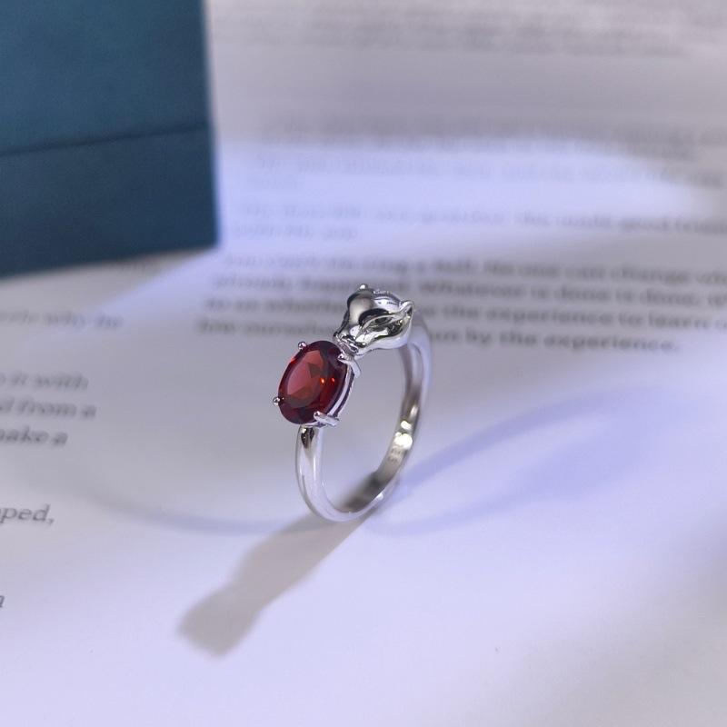 Women's 925 Sterling Silver Ring, Pave Setting Natural Amethyst Crystal Band, Elegant Luxury Jewelry Gift for Daily Wear