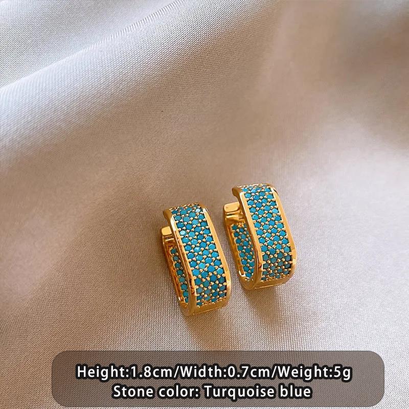 

2026 New Design Micro-Set Zirconium Golden Color Geometric Earrings Fashionable For Women s Accessory Ear Cuffs Luxury Jewelry