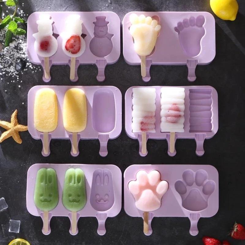 Silicone Ice Cream Mold Cartoon Shape Reusable Sicle Molds DIY Homemade Ice Lolly Mold with Lid Sticks Ice  Maker Mould