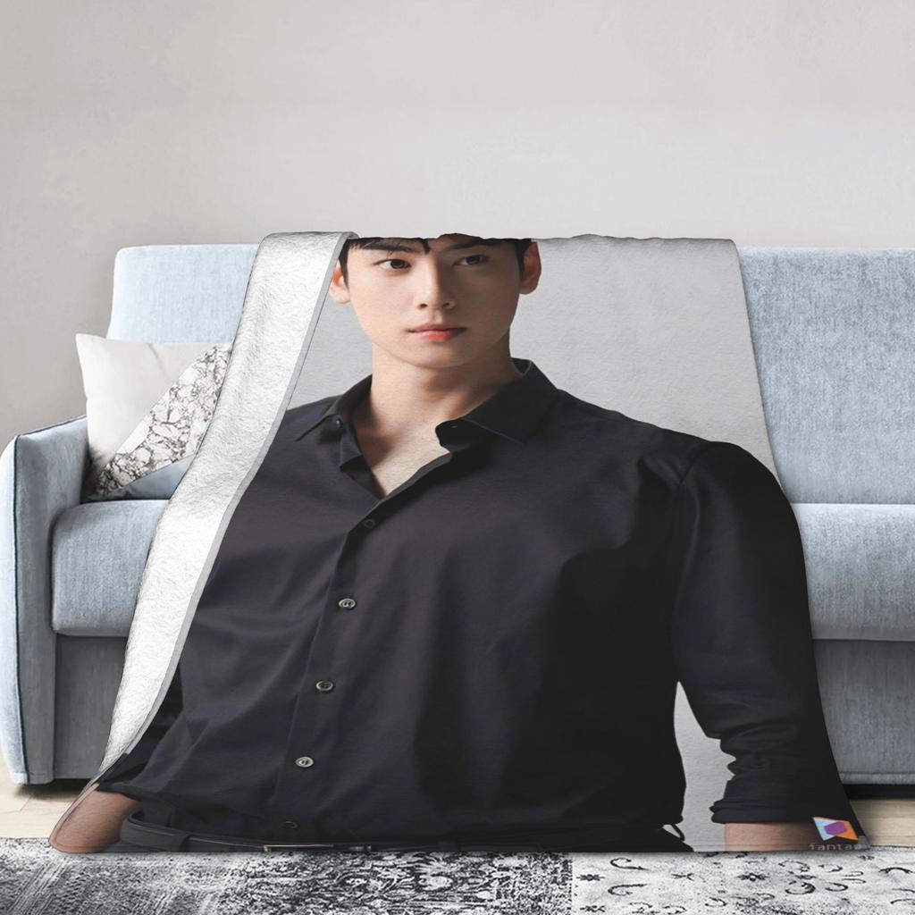 Soft Warm BlanketGirls Boys Travel Cha Eun Woo Throw Blanket Flannel Bedspread For Outdoor Funny Sofa Bed Cover