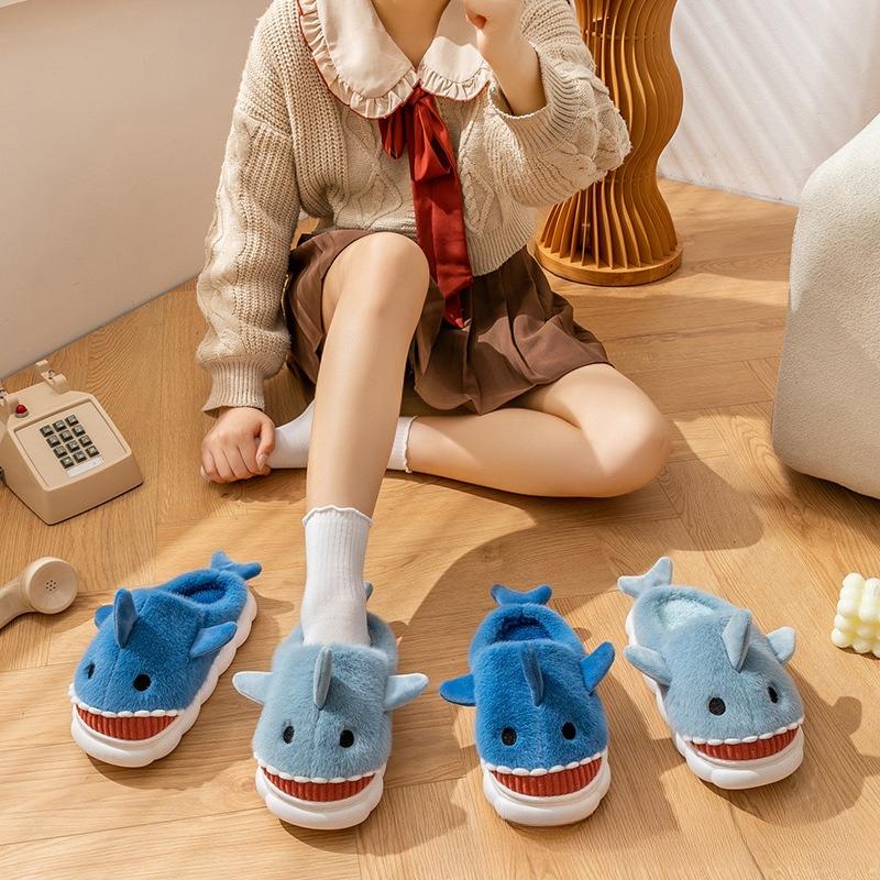 Baumwollpantoffeln Damen Dreidimensionaler Hai Cartoon Niedlich Plus Samt Verdickt Rutschfest Geräuscharm Zuhause Warme Baumwollschuhe