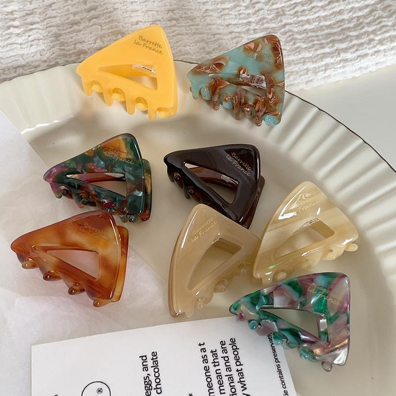 Korean New Fashion 2.5cm Mini Triangle Hollow Colorful Hair Clip Simple Advanced Acetic Acid Shark Clip Hair Accessories