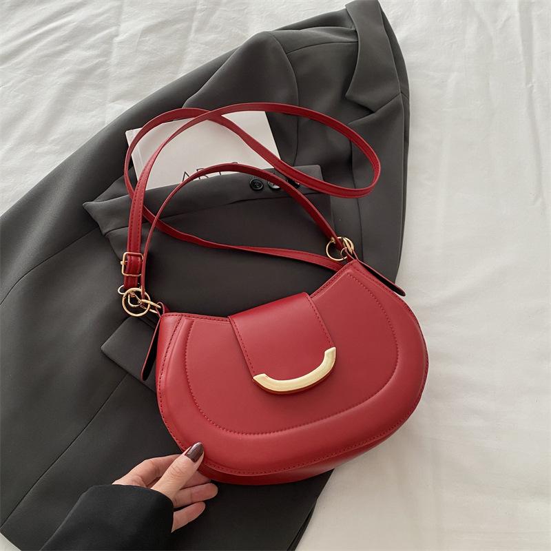 Women's Casual Messenger Bag New Women's Bag Simple Underarm Bag Solid Color Fashion Niche Design Bag Tide 2025 One Shoulder