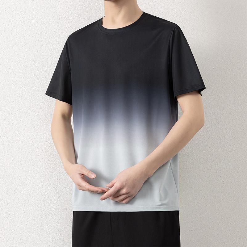 Men's Gradient Print T-Shirt - Casual, Stylish & Breathable