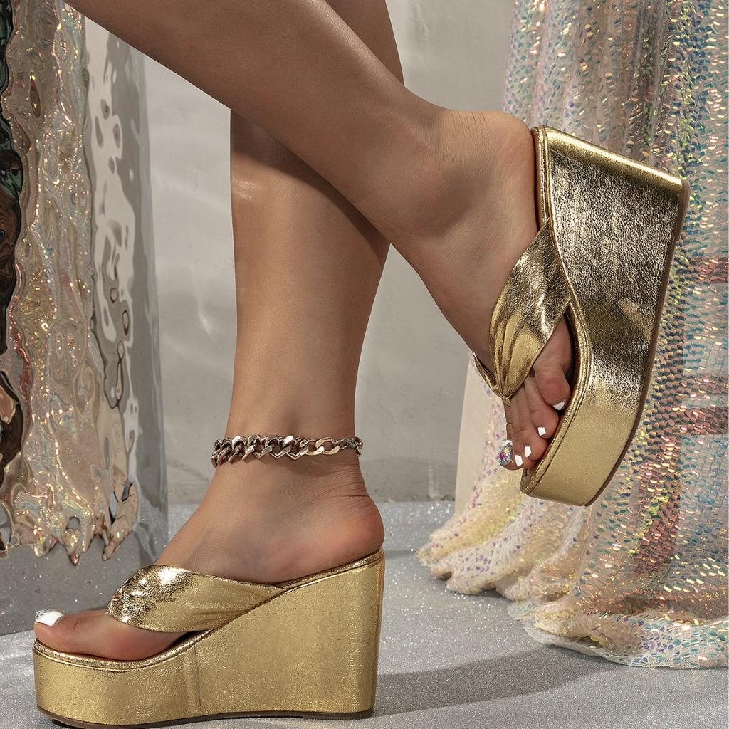 Women's Shoes Golden Flip-flops Platform Sandals European and American Style Fashion Casual Simple Temperament 2025