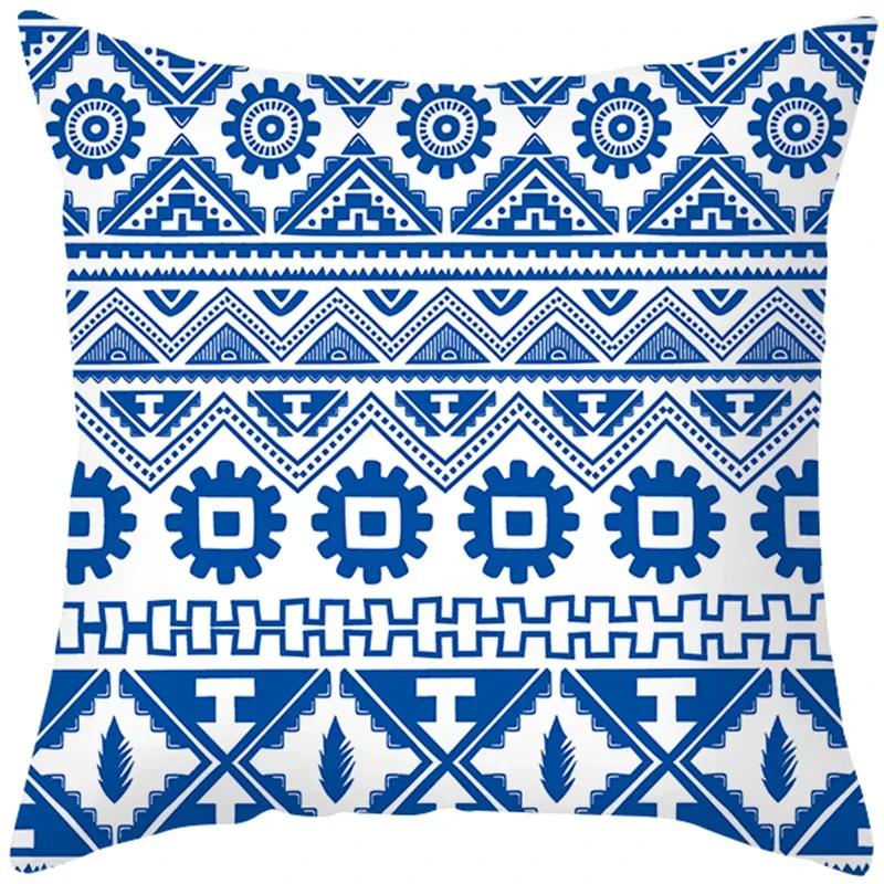 Home Decor Blue and White Floral Pattern Pillow Covers Pattern Cushion Cover Suitable for Sofa Bedroom Car Pillow Cover