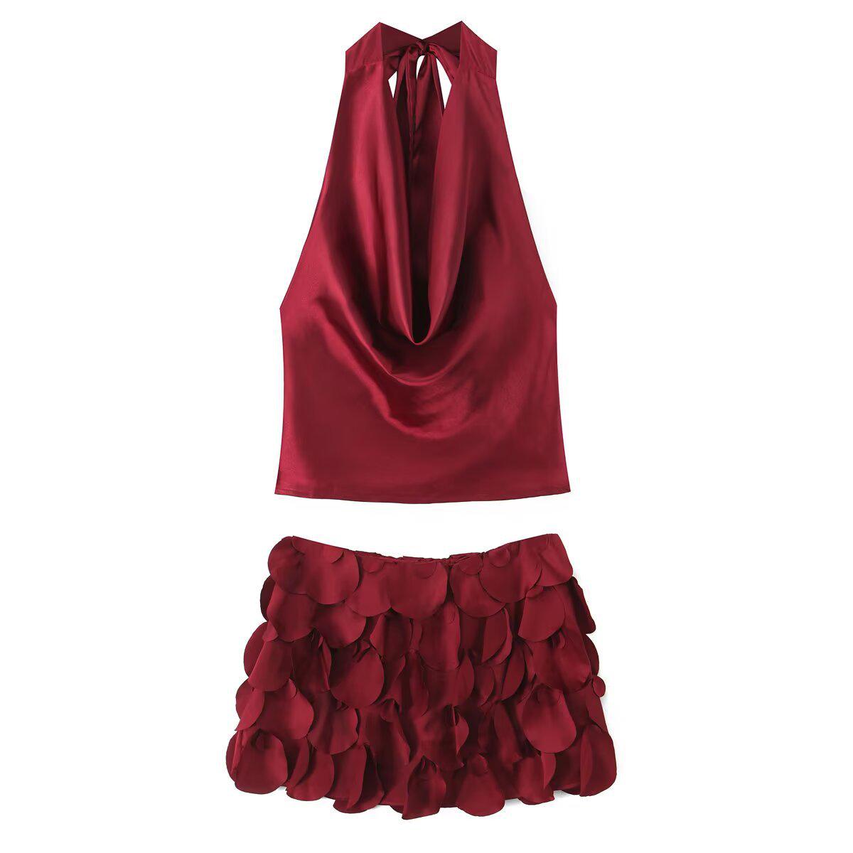 

Women s 2025 Winter French Fish Scale Skirt & Draping Halter Top Set XL