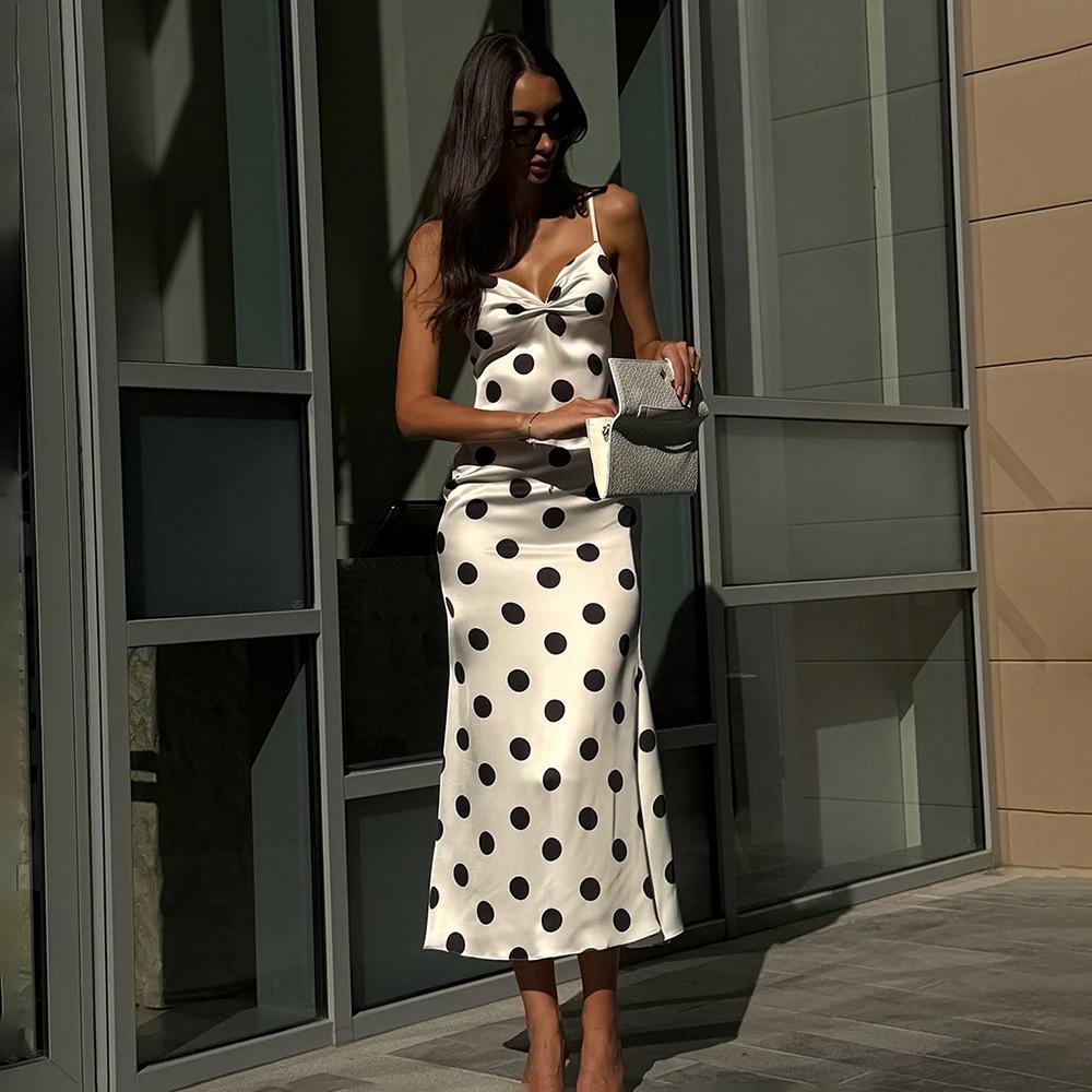 European and American Ins New French Light Luxury Temperament Polka Dot Suspender Dress Sexy Hot Girl V-neck Low-cut Long Dress
