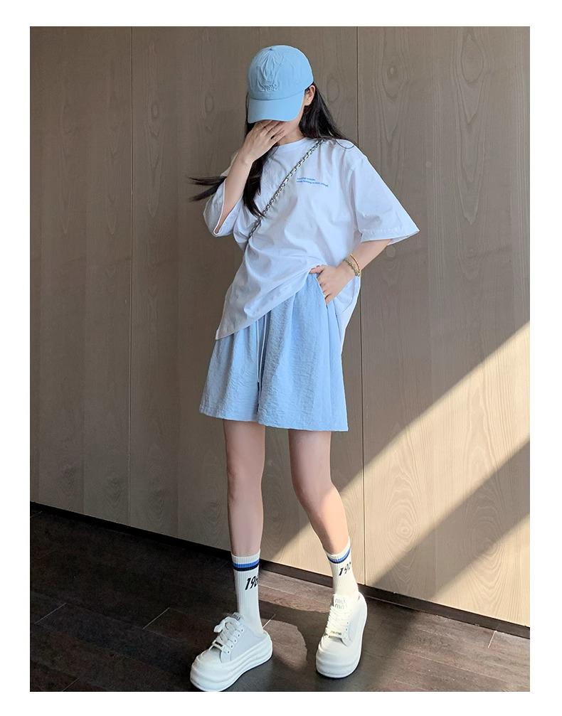 

Белые спортивные шорты из ледяного шелка с высокой посадкой - Женские летние повседневные шорты миди с широкими штанинами 5 дюймов 2XL (recommended 126-145 jin) синий