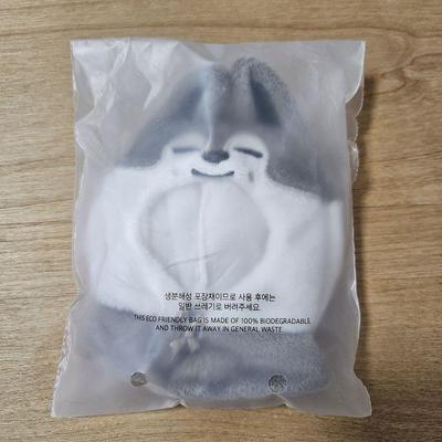 [USED] SKZOO Penmi 10cm Plush Outfit Wolfchan Cape