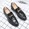 Fashion Crocodile Pattern Men Fashion Shoes Office Business Men Dress Shoes Luxury Brand  Italian Men Oxford Footwear Metal Decoration