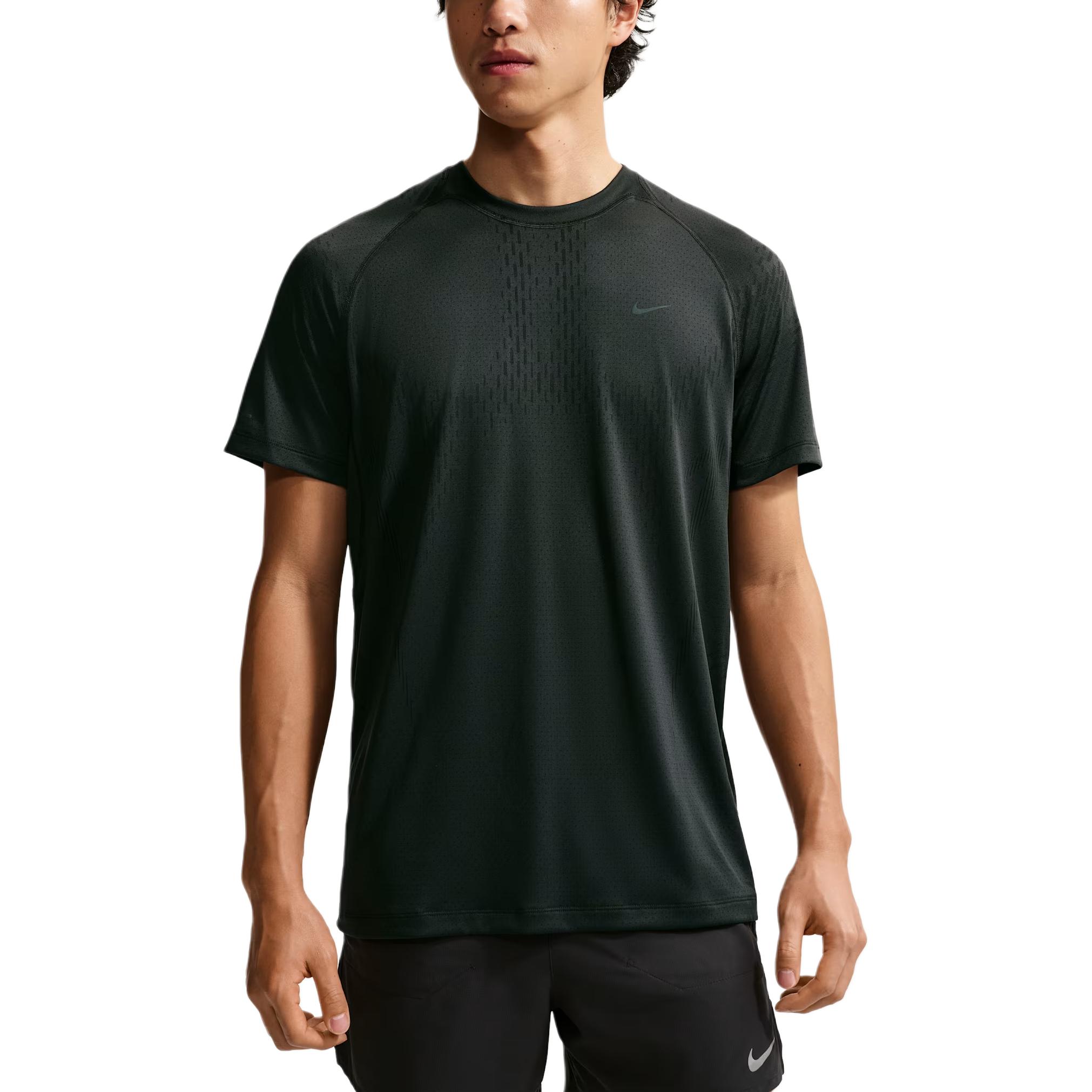 Nike Dri-FIT ADV Stride Classic Lightweight Breathable Short Sleeve Running T-Shirt Men Tops IF2089-010 M