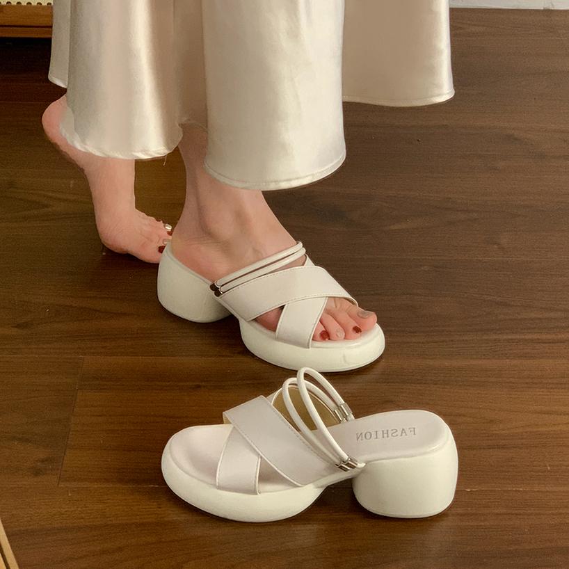 Fashion Shoes Slippers Women Summer Platform Pantofle Slides Square Heel Soft 2025 Block House Slippers Platform Shoes Slides Slipers Wo