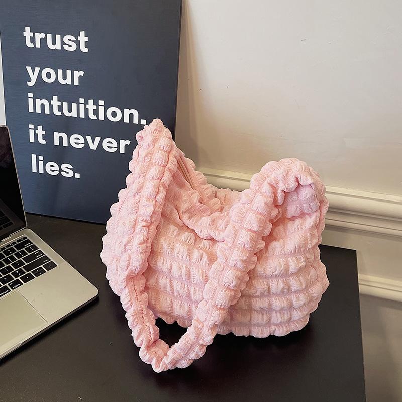 Cute Cloud Puff Bag 2025 New Bubble Bag Commuter Large Capacity Girl Korean Version Folded Shoulder Underarm Bag