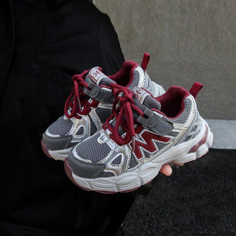 

2025 новая детская спортивная обувь девочки ретро папины кроссовки мальчики сетчатая дышащая обувь мягкая подошва детские одноклассники 36 бордовый