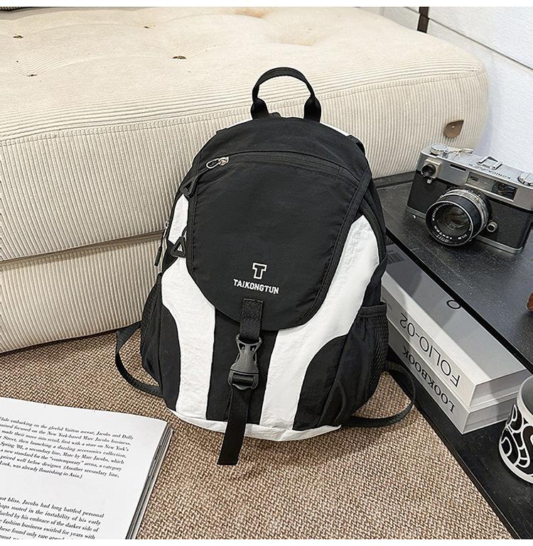 Schoolbag1011 new outdoor daily travel small backpack children go out travel mountaineering girls spring outing travel backpack