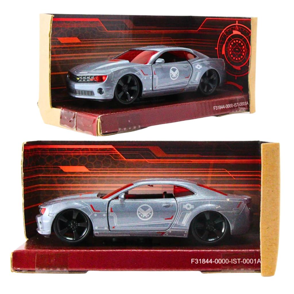 Diecast Vehicle Marvel Comics Chevrolet Camaro Scale (2010 Model/War Machine) 1/32