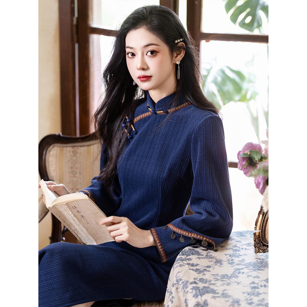 Luo Shibo "Clear Mountain Poetry" New Chinese Style Beautiful Long Sleeve Chenier Cheongsam Winter Fleece Warm Daily Women