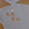 Small and Versatile Natural Freshwater Pearl Stud Earrings for Women's New Simple Daily Commuting Temperament Niche Design Earrings