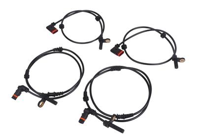 Czujnik ABS dla Mercedes Benz Zestaw 4 szt. W221 W216 Czujnik prędkości Czujnik prędkości pojazdu Przód Tył 2215400317 2215400117 S350 Uniwersalny Zamiennik