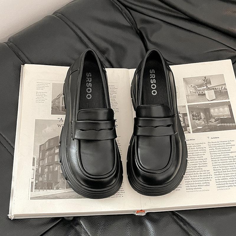 

Модные ретро универсальные лоферы на платформе для женской летней коллекции 2025 года, для невысоких женщин, чтобы увеличить рост, и на толстой подошве, маленькие кожаные туфли 40