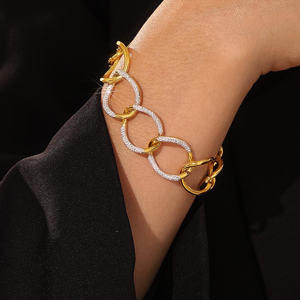 Trendy Chain Design Stainless Steel Bangle For Women Charm Bracelet Luxury Charm Jewelry Wedding Banquet Gift