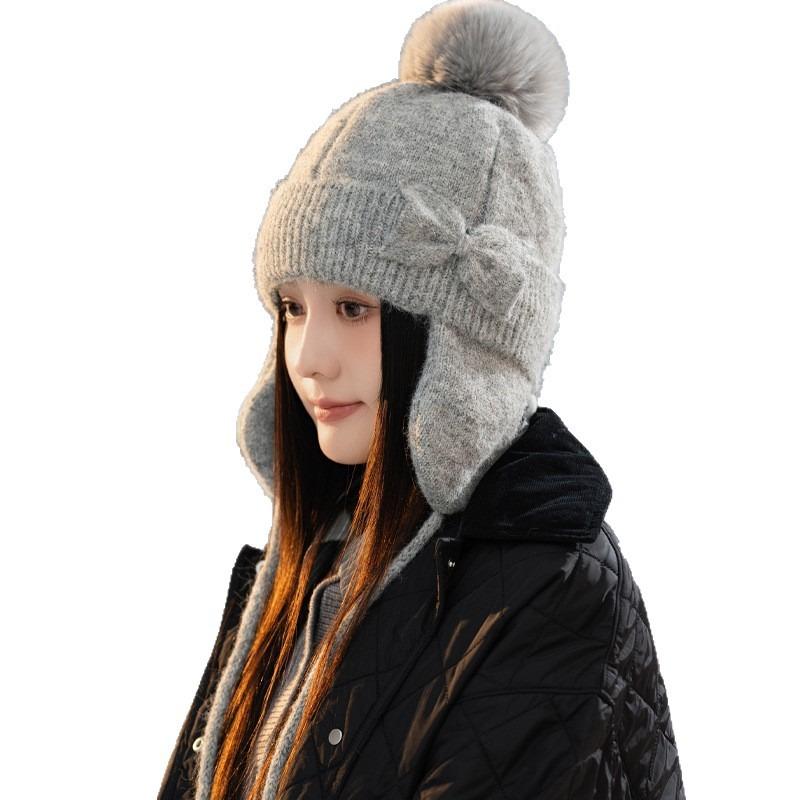 Hat women's autumn and winter cute hairball knitted wool hat thickened ear protection warm fashionable versatile