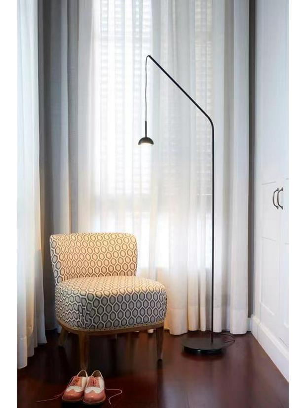 Modern Minimalist Floor Lamp for Living Room, Bedroom, or Study – Stylish Atmosphere Light with Storage Feature