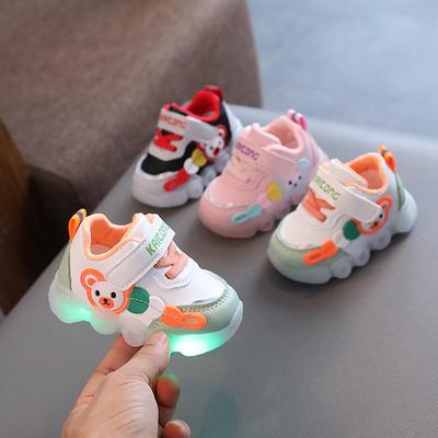 Waterproof Light-Up Leather Baby Shoes for 0-3 Year Olds, Non-Slip Walking Sneakers for Boys and Girls