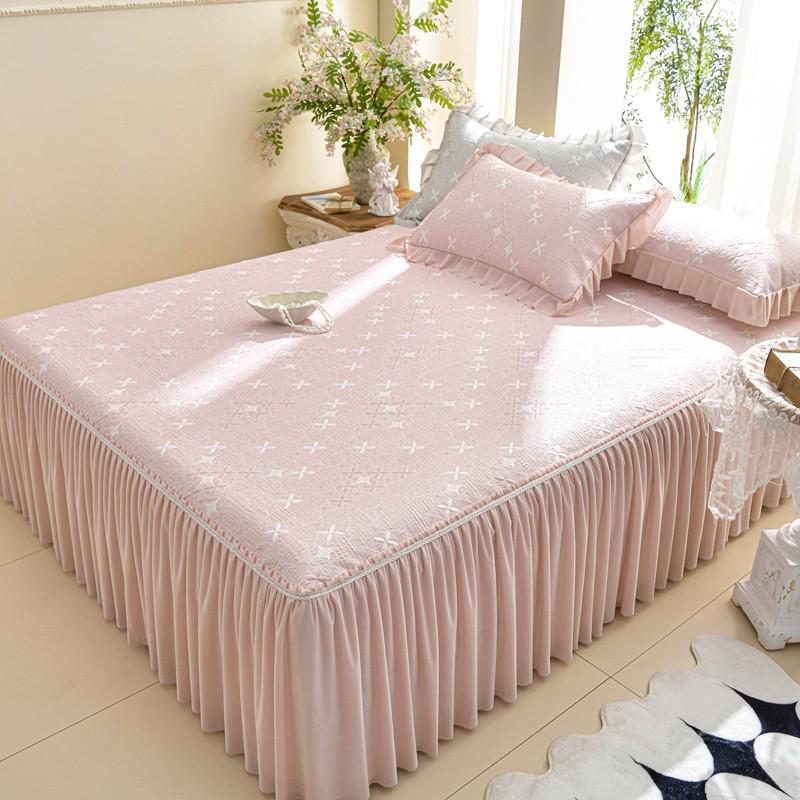 Princess Style Cooling Bed Skirt Set with Ruffled Lace Bedspread - Ice Silk Bean Mat for Summer