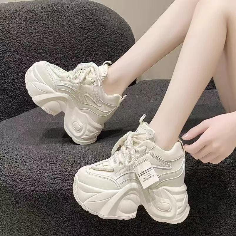 Women's Small Hidden Heel Thick-Soled Cotton Dad Shoes - Fleece-Lined for Warmth, Sporty and Casual, Autumn/Winter 2024.