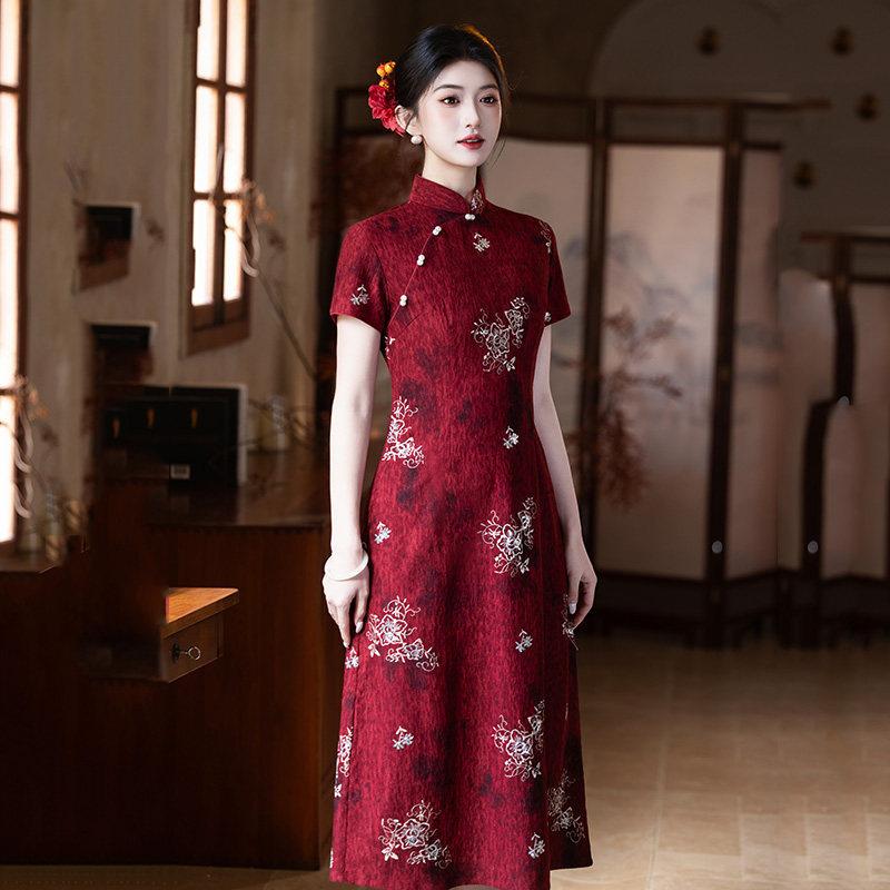 Red national style mother sends the national style new Chinese style improved cheongsam 1011 new women's high-end dress summer