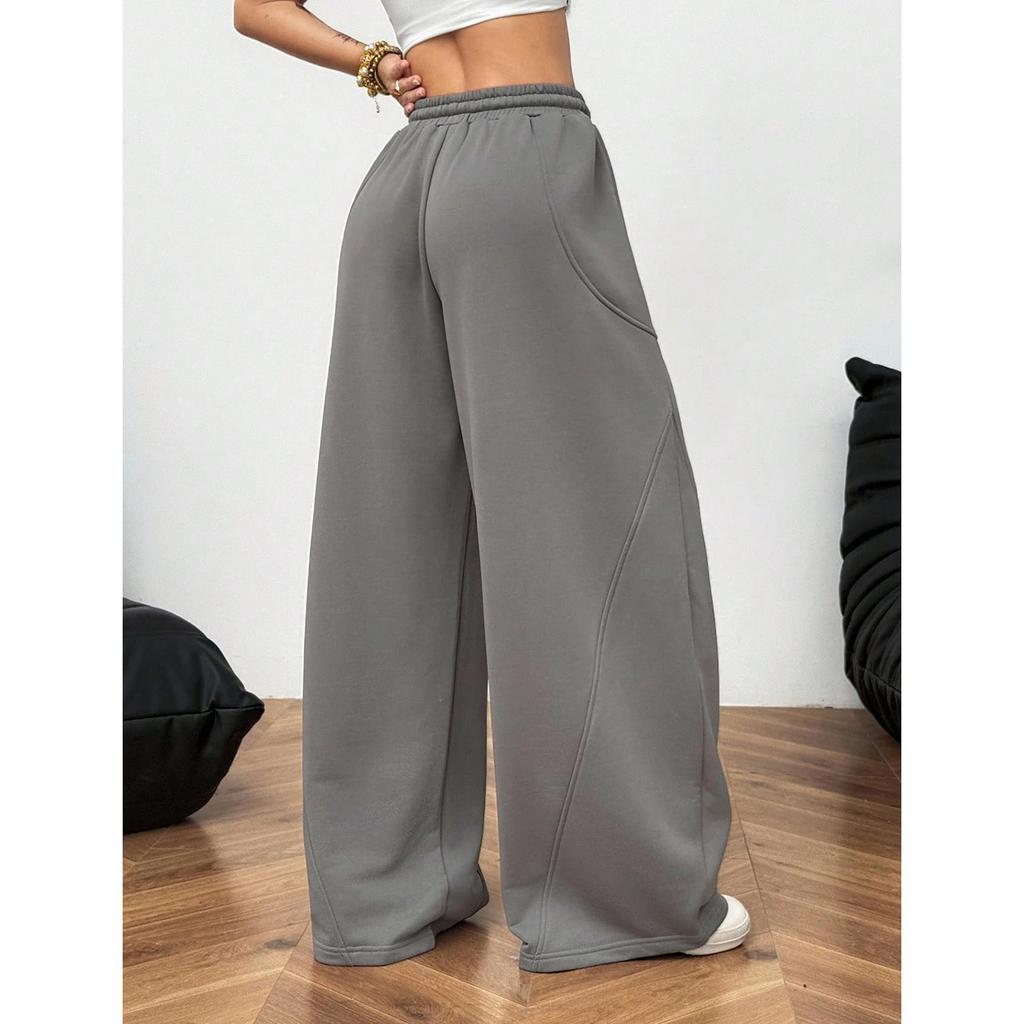 Women's  Fashionable Loose Solid Color Elastic Waist Pocket Straight Leg Casual Pants