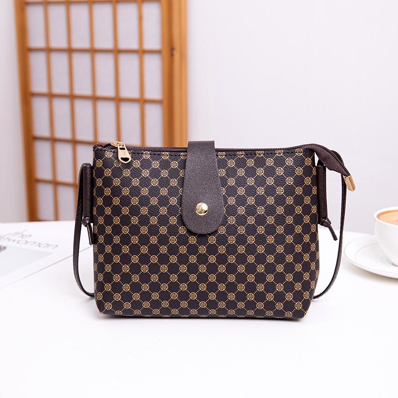 Retro polka dot printed buckle shoulder crossbody bucket bag new versatile fashion large capacity women's bag