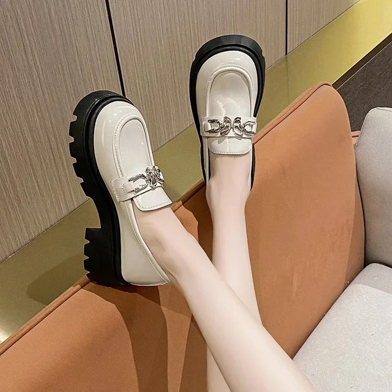 New Women's Patent Leather Thick Sole Loafers Square Heel Round Head Metal Decoration Ladies Shoes Anti-slip Comfortable Leisure