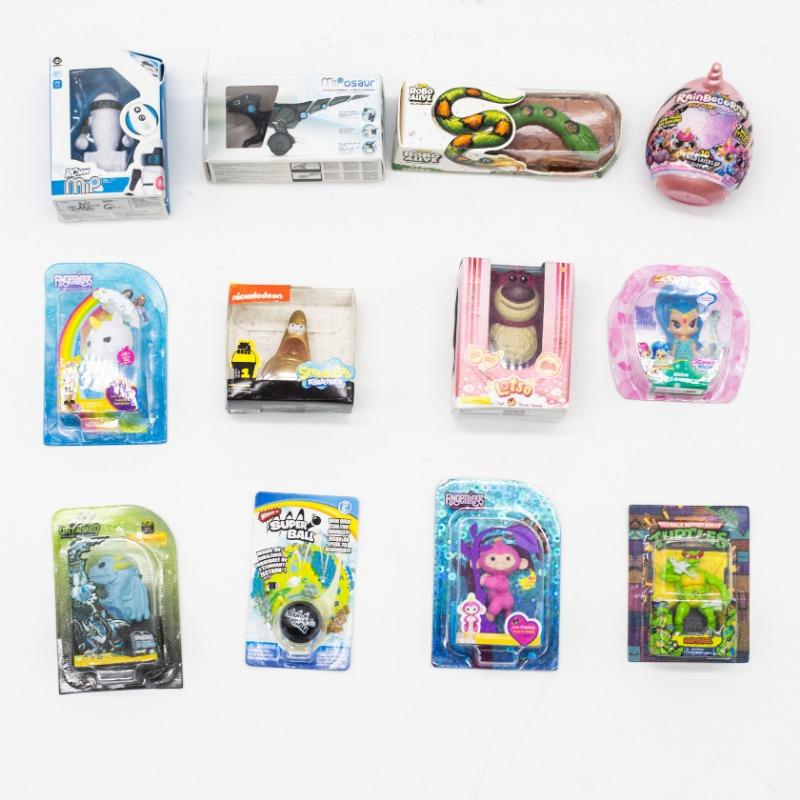 Miniature Toys Candy Zurue Mini S Miniature Model Ornament Acssories Pretend Play Toy Surprise Ball Figures Kids Gifts