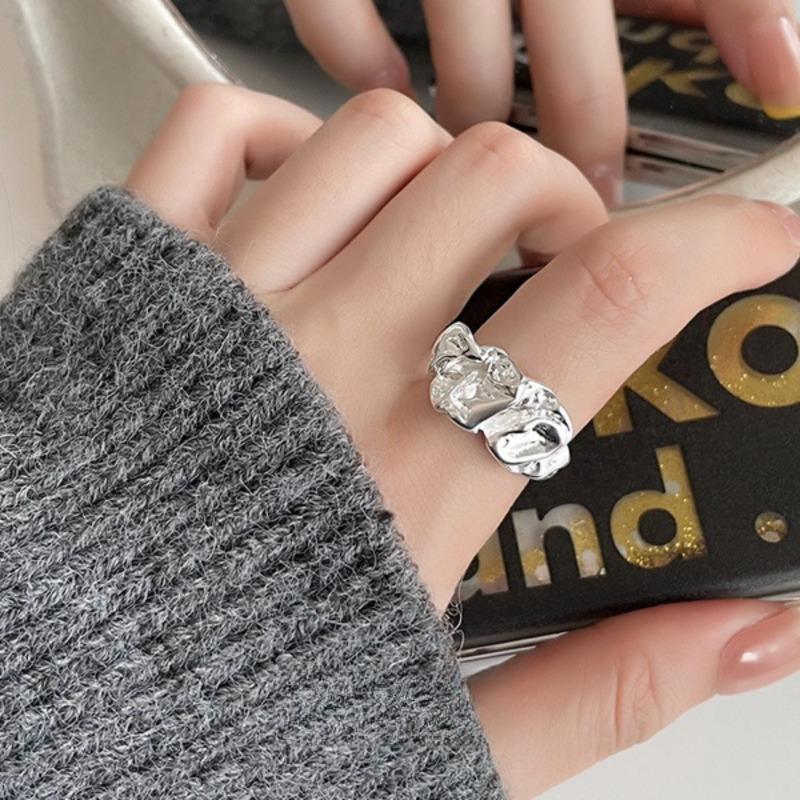 925 Sterling Silver Retro Plain Silver Ring for Women Does Not Fade, Light Luxury, High-end Sense, Versatile Opening Fashion Personality Ring
