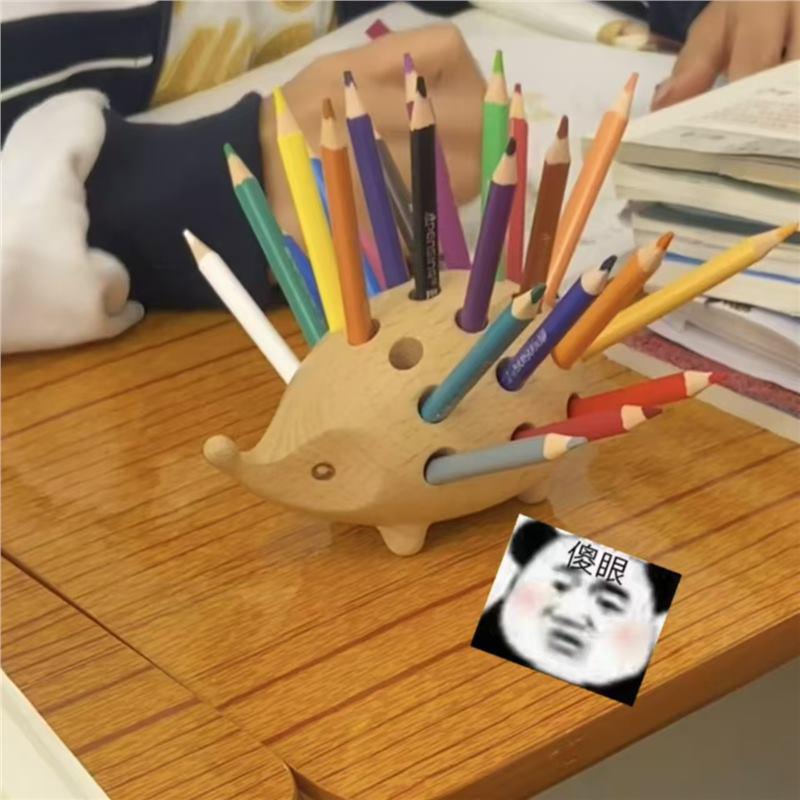 Nordic Hedgehog Wooden Pen Holder for Office or Kids' Room Decor