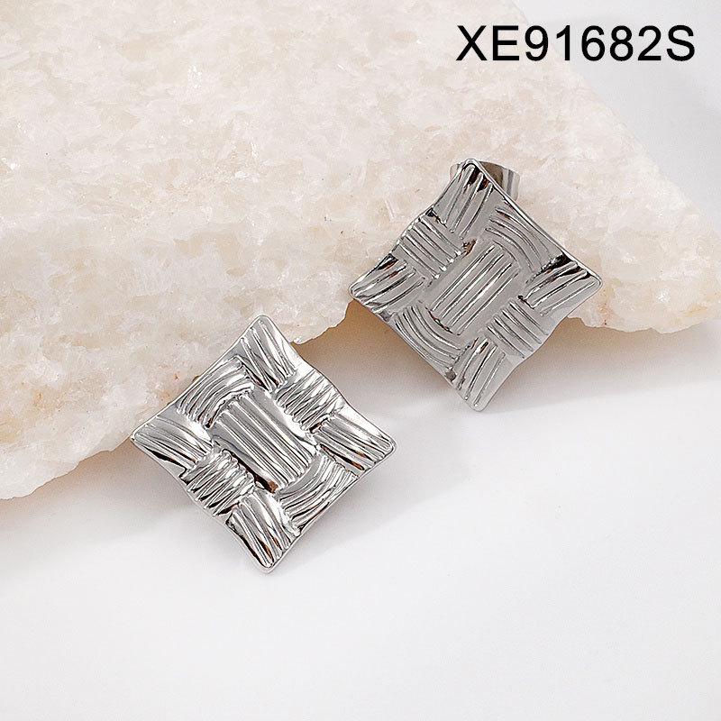 European Retro Titanium Steel Geometric Hollow Light Luxury Dangling Earrings